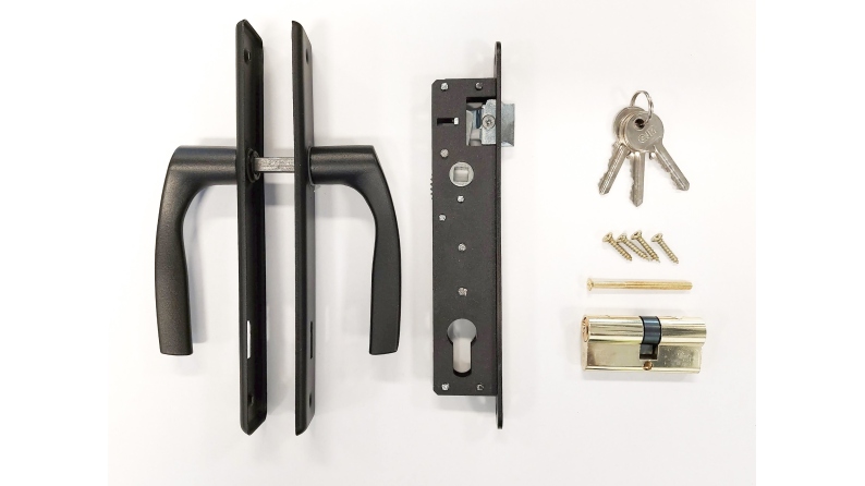 Abri de jardin en bois - 6x5 m + terrasse avec balustrade et avant-toit en bois - 42 m2