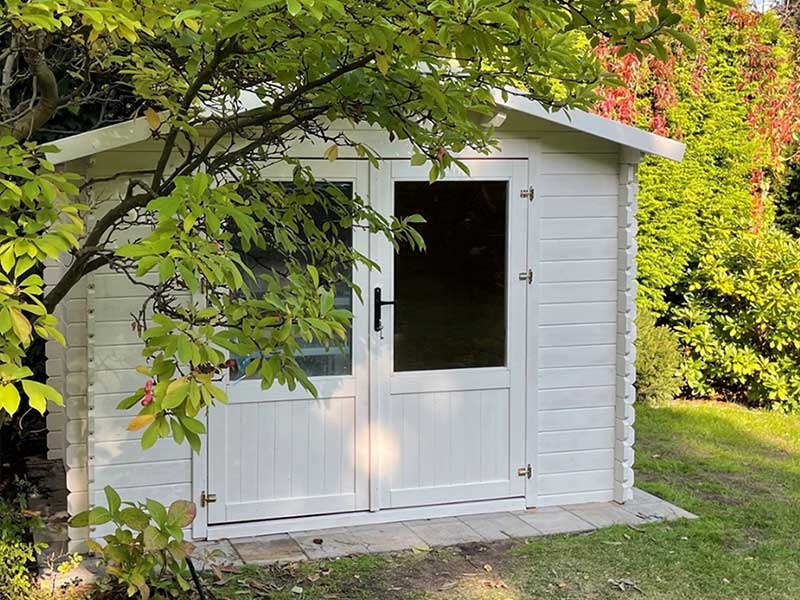 Vous n'avez pas de cave à la maison ? Installez un abri dans le jardin